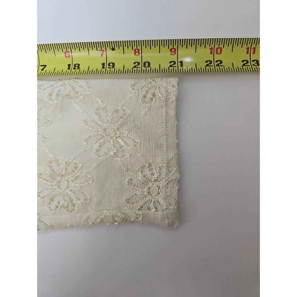 FREE PEOPLE IVORY Daisy Eyelet Lace Godet‎ Peplum Top Size Large